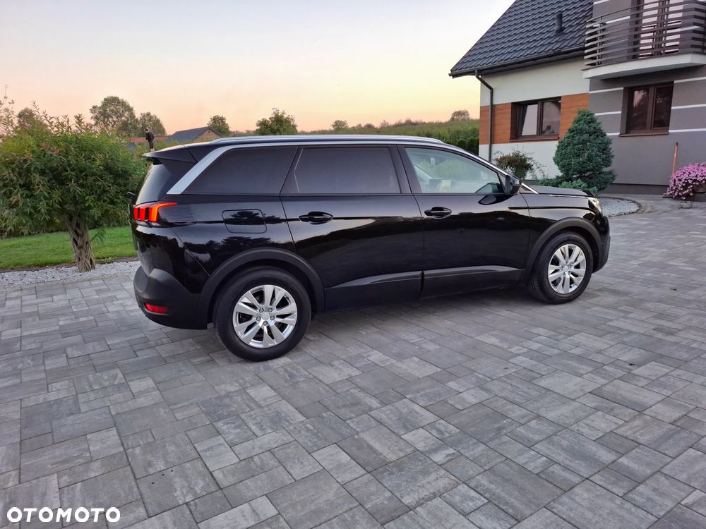 Peugeot 5008 HDI 115 Allure - 19