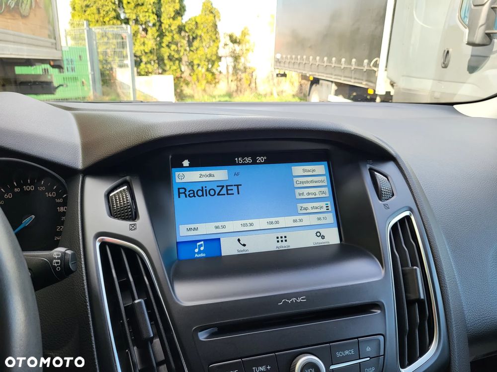 Ford Focus 1.0 EcoBoost Trend Edition Business - 23