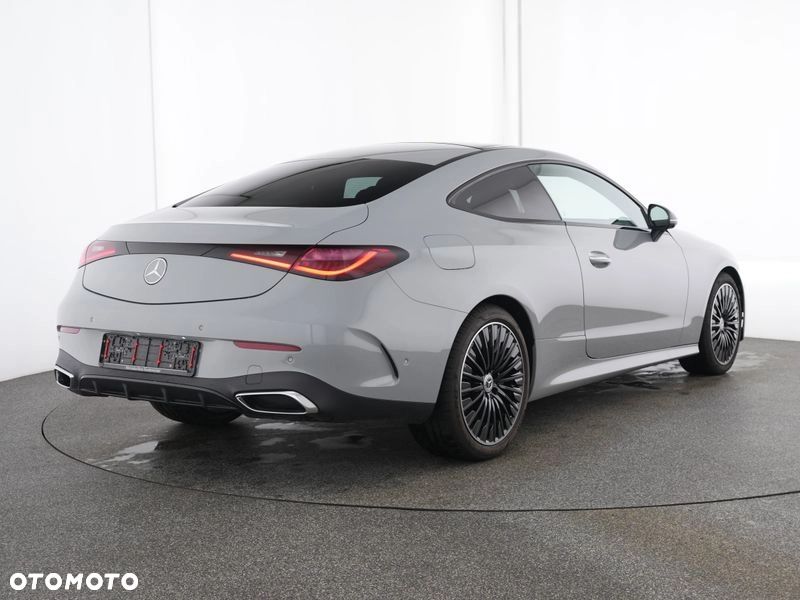 Mercedes-Benz CLE 300 4Matic 9G-TRONIC Edition AMG Line - 2
