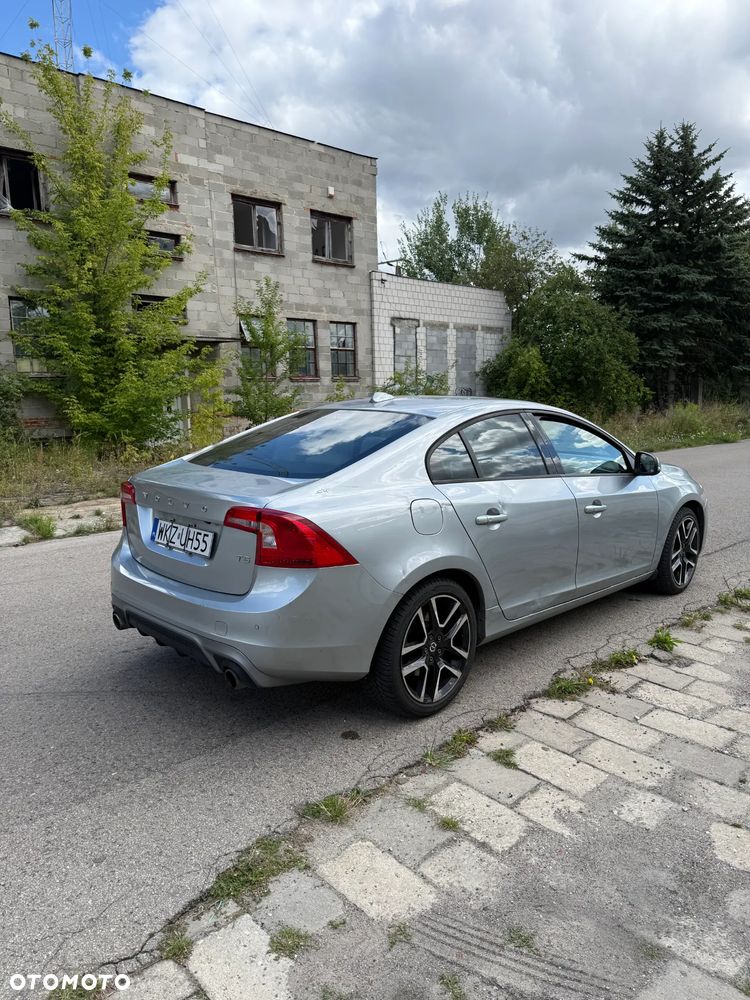 Volvo S60 - 5