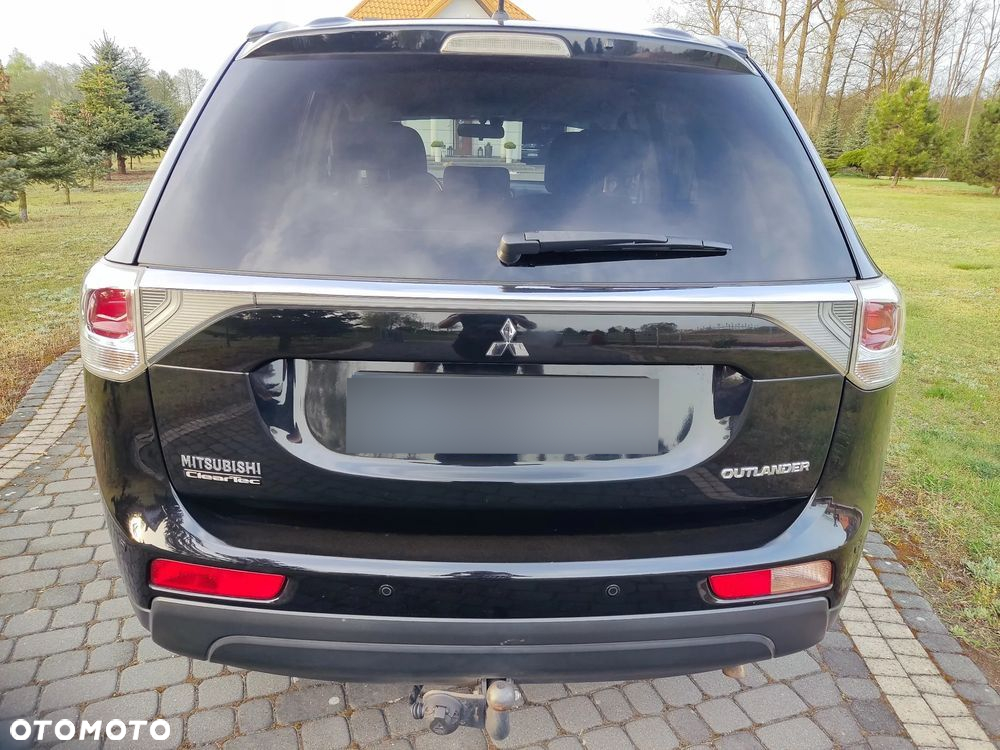 Mitsubishi Outlander 2.0 2WD Invite - 9