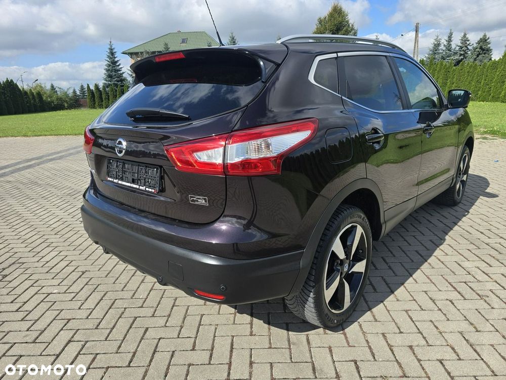 Nissan Qashqai - 10