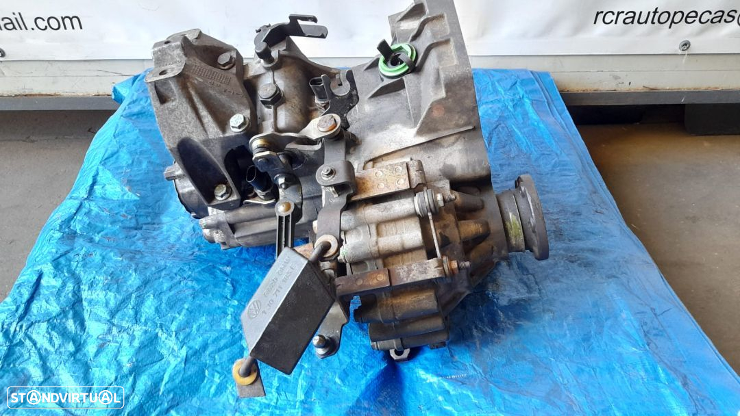 CAIXA VELOCIDADES DUW VW VOLKSWAGEN GOLF IV 4 MK4 1.4i 16V 75CV AHW LEON 1M - 7