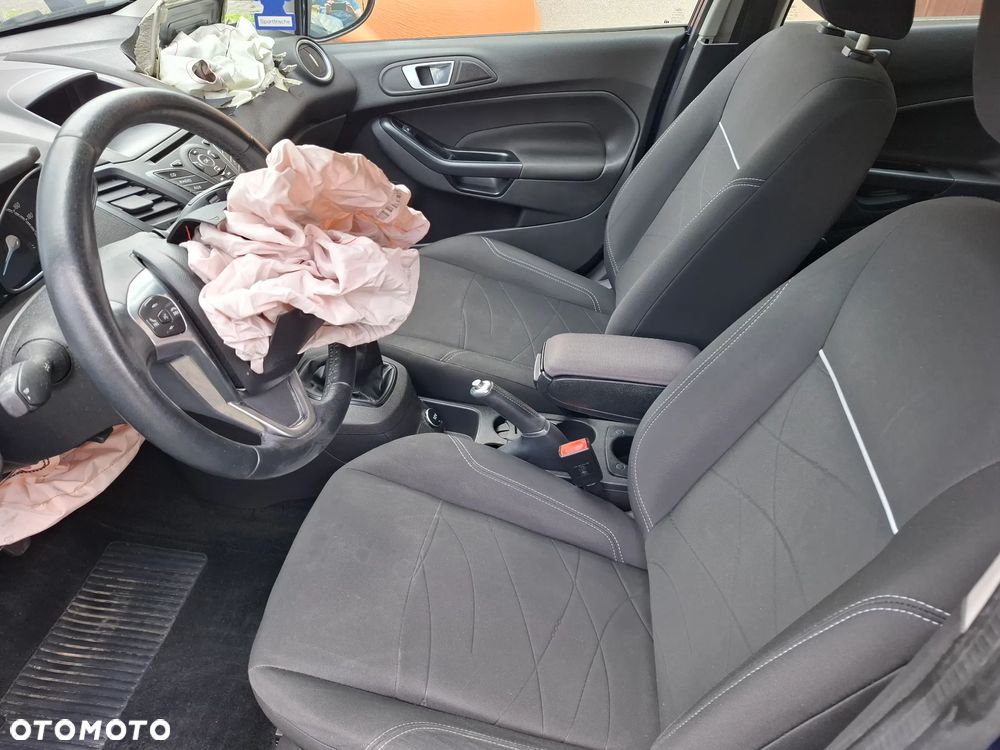 Ford Fiesta 1.25 Silver X (Trend) EU6 - 14