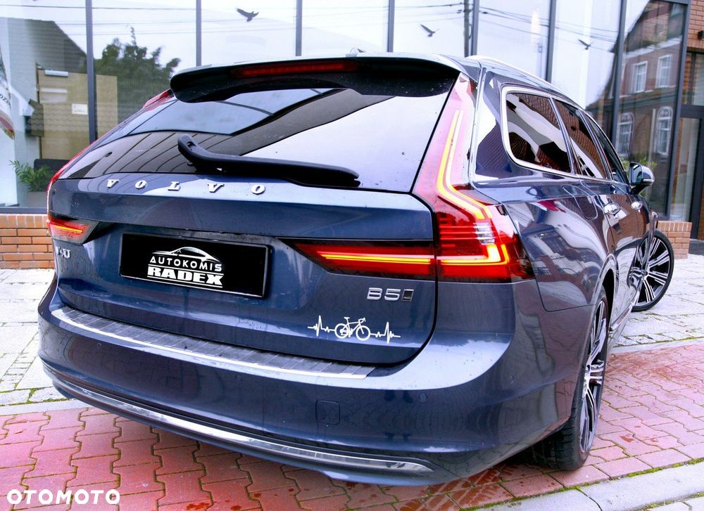 Volvo V90 D5 SCR AWD Momentum Pro - 31