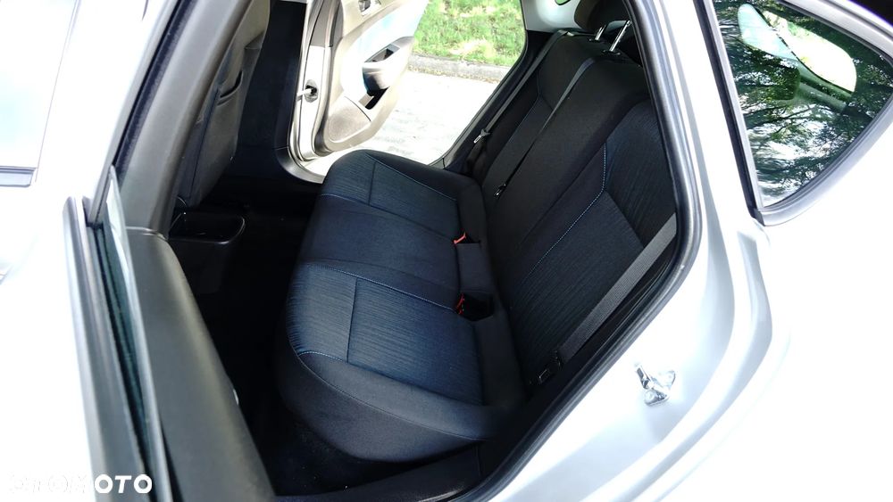 Opel Astra 1.4 Turbo Cosmo - 9