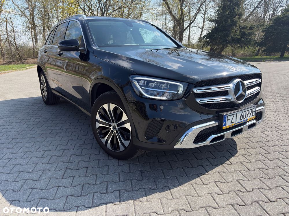 Mercedes-Benz GLC - 4