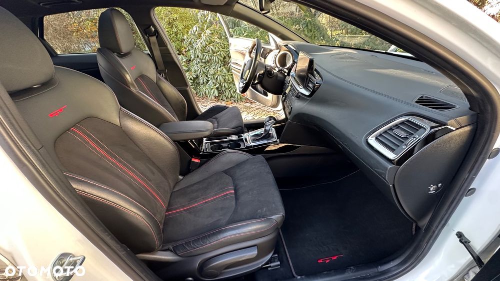 Kia ProCeed 1.6 T-GDI GT DCT - 7