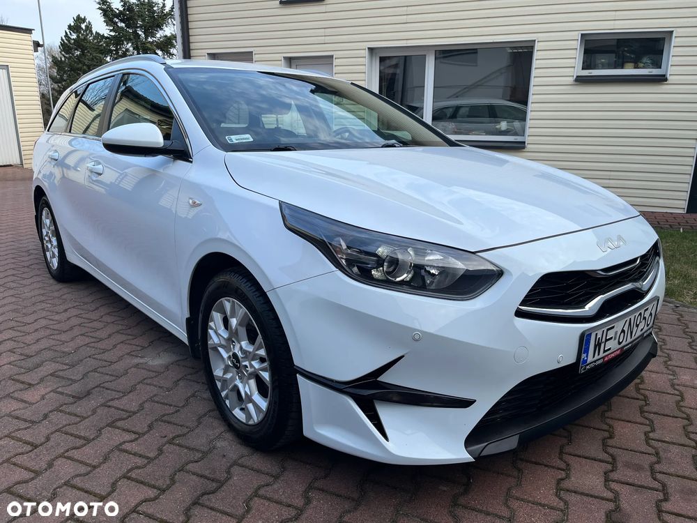 Kia Ceed 1.5 T-GDI M - 1