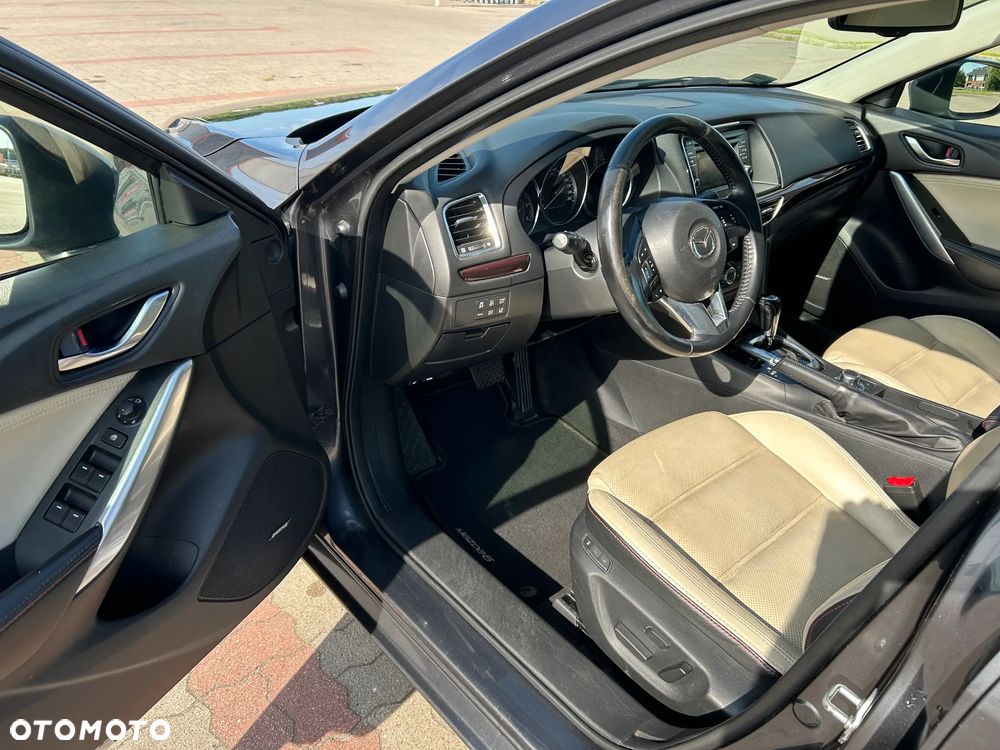 Mazda 6 - 8