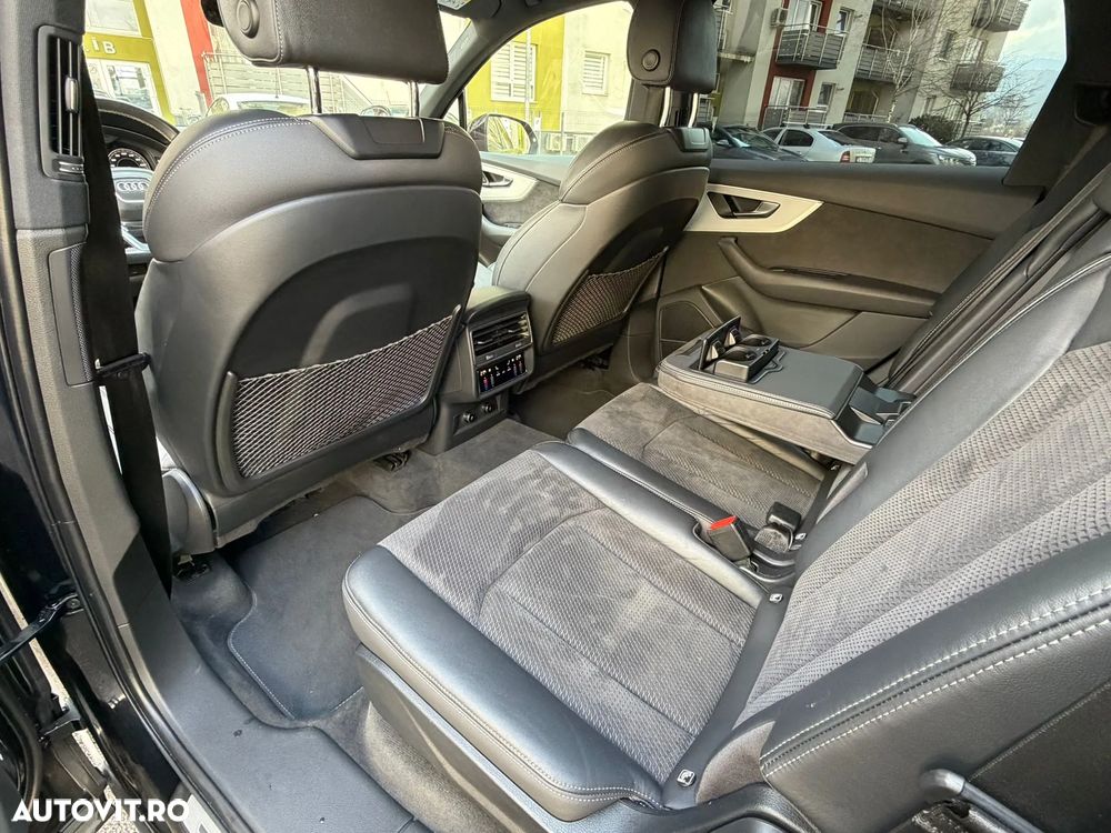 Audi Q7 3.0 50 TDI quattro Tiptronic MHEV S Line - 11