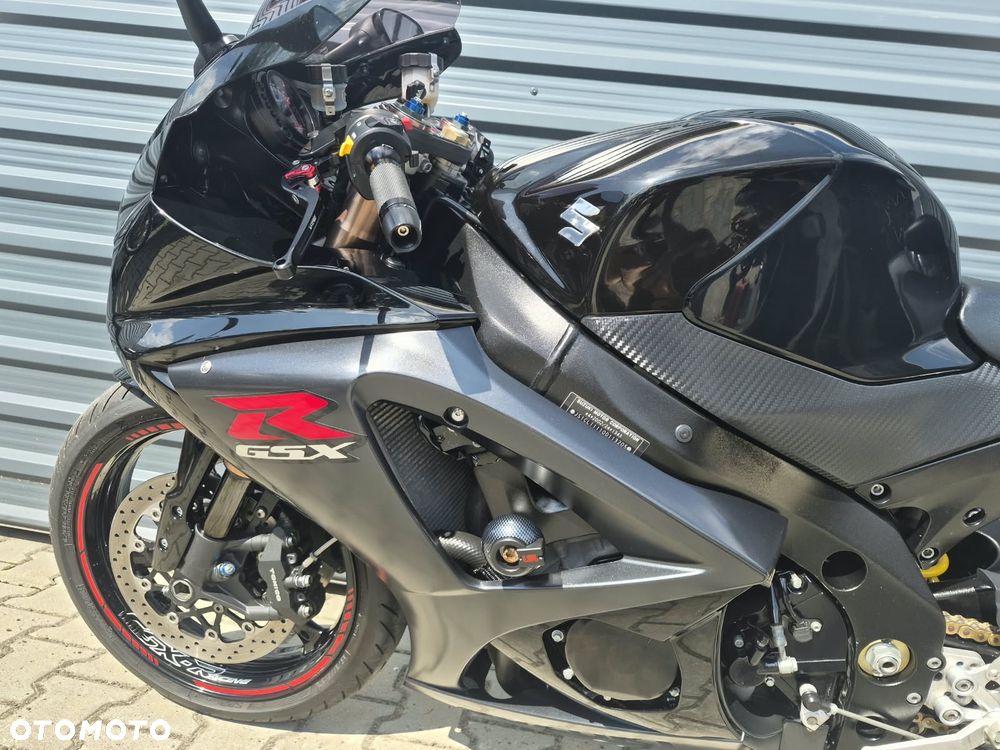 Suzuki GSX-R - 18