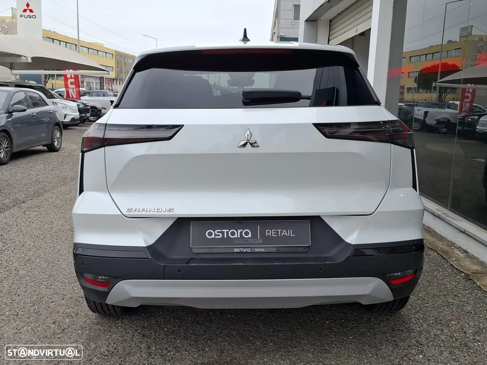 Mitsubishi Grandis 1.3 DI-T Intense - 7