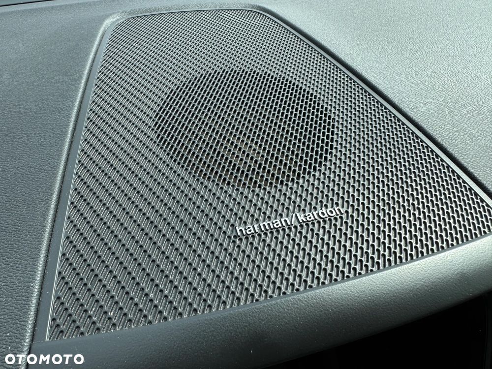 Volvo XC 60 B5 D AWD R-Design - 8