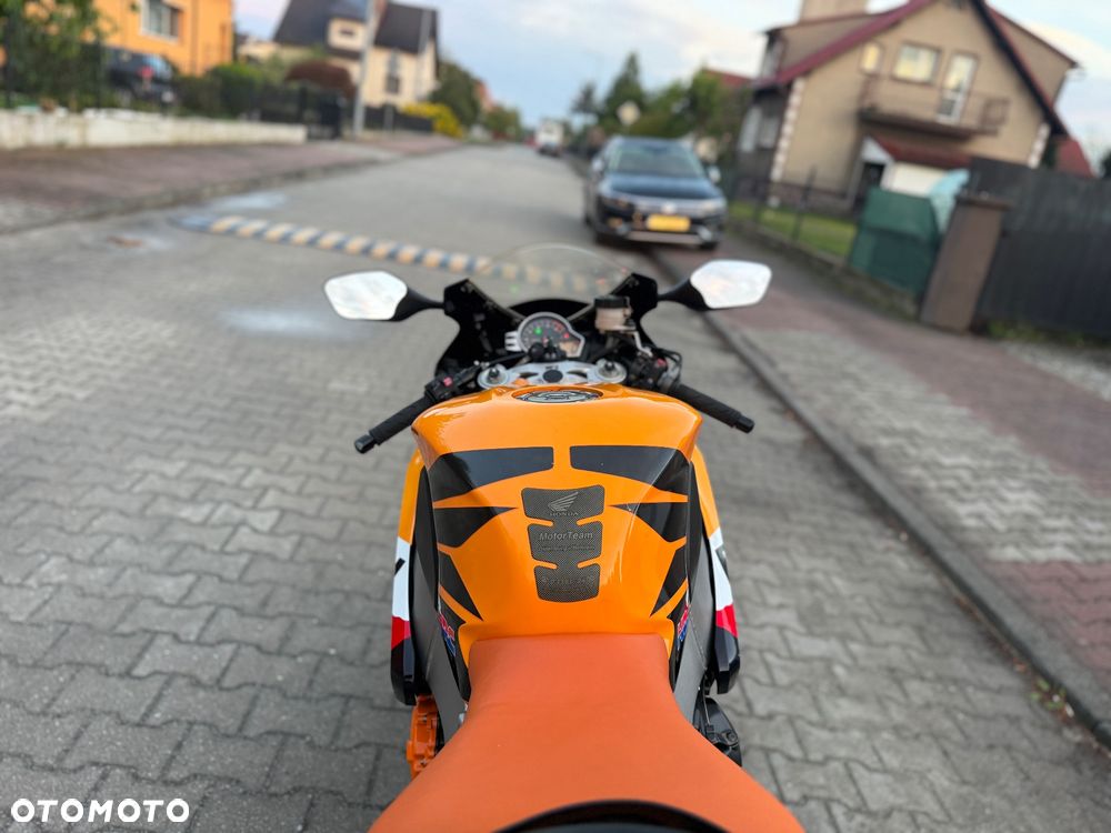 Honda CBR - 15