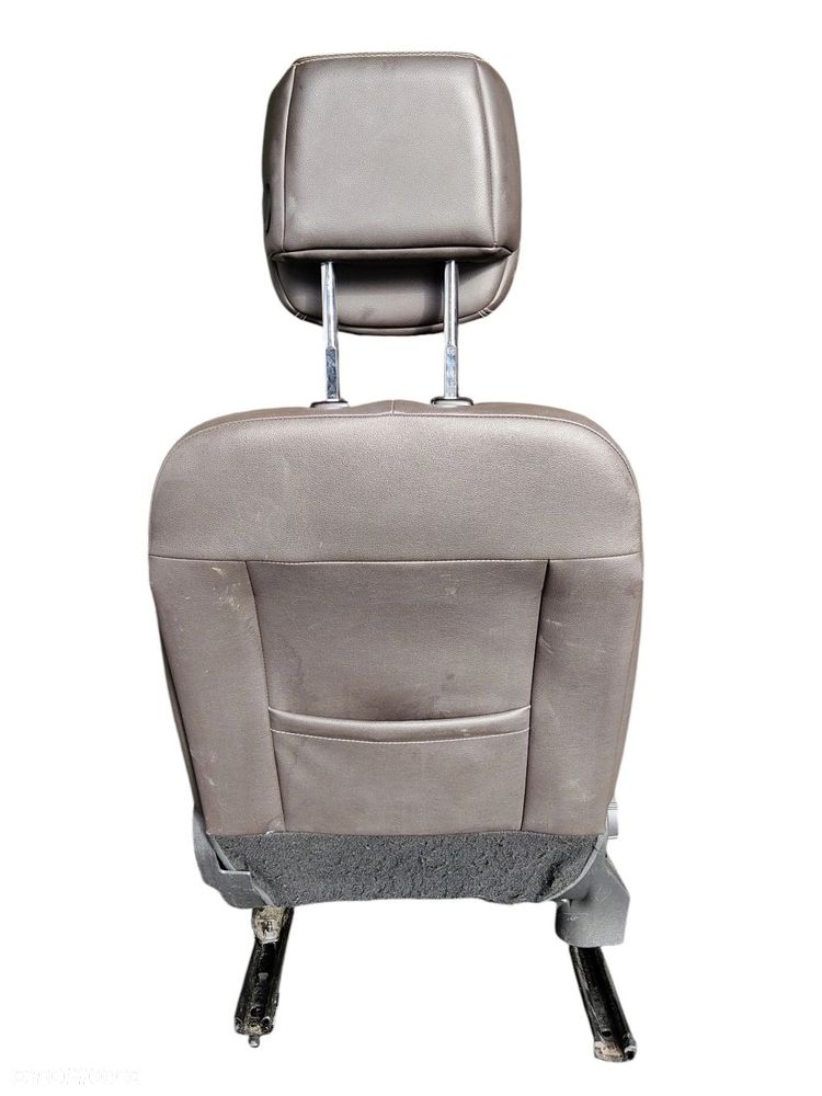 FOTEL PRAWY PRZÓD RENAULT MEGANE III (2008-2011) 1.9 DCI 130KM - 3