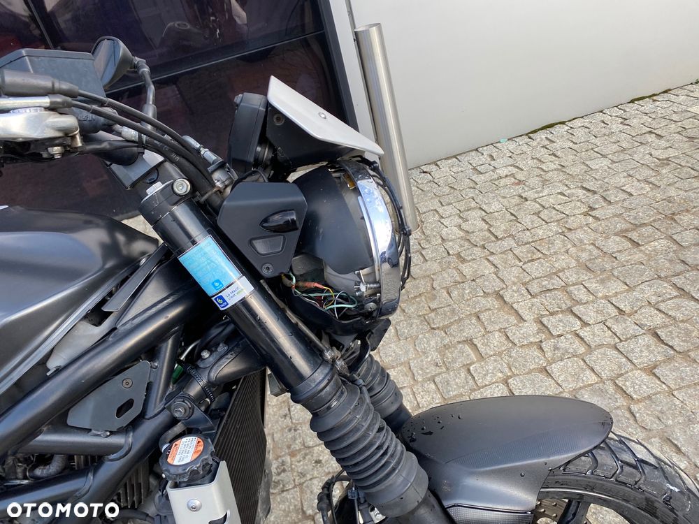 Suzuki SV - 6