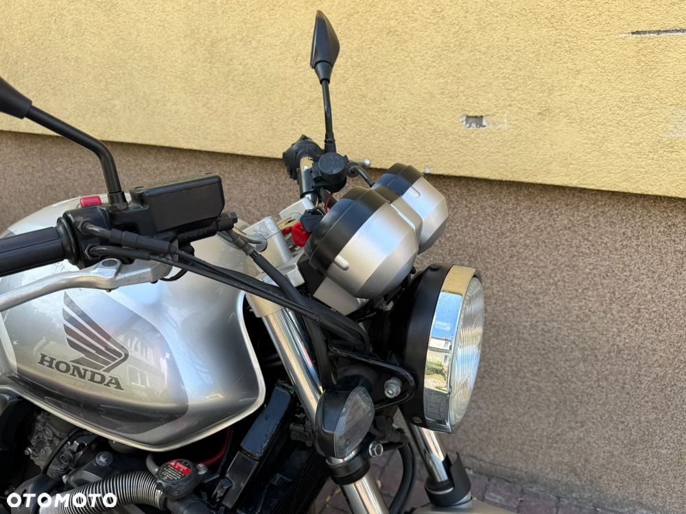 Honda CBF - 21
