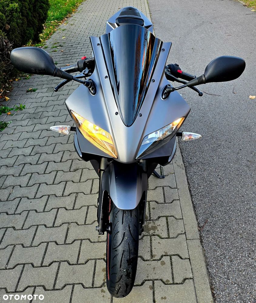 Yamaha R125 - 8