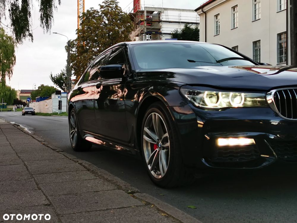 BMW Seria 7 - 2