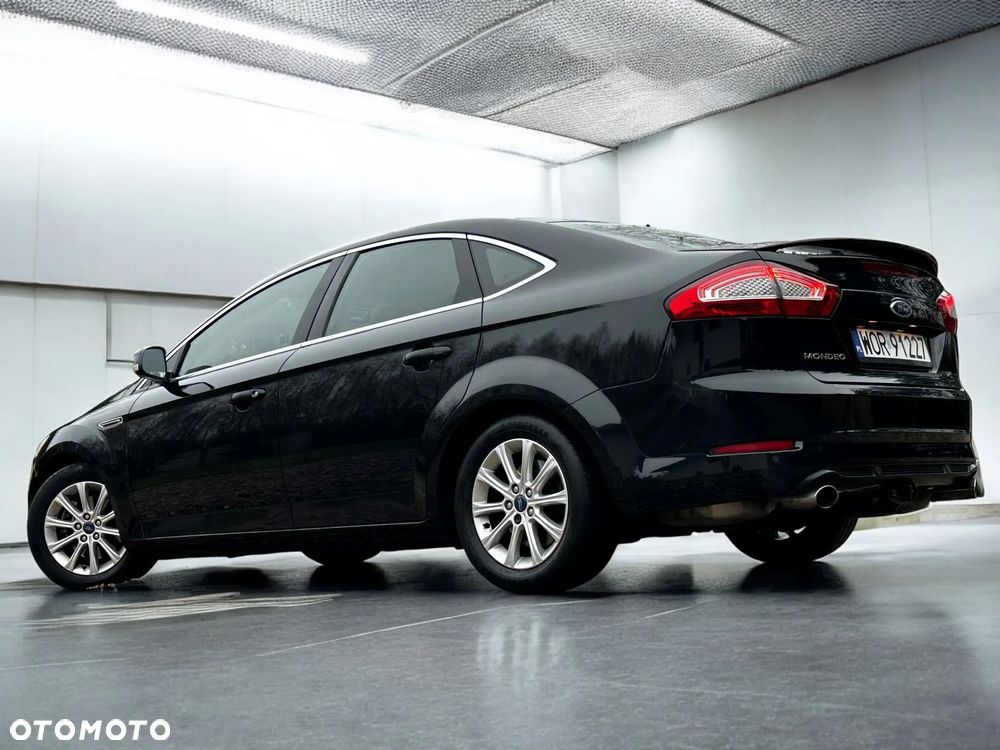 Ford Mondeo 2.0 T Titanium - 12