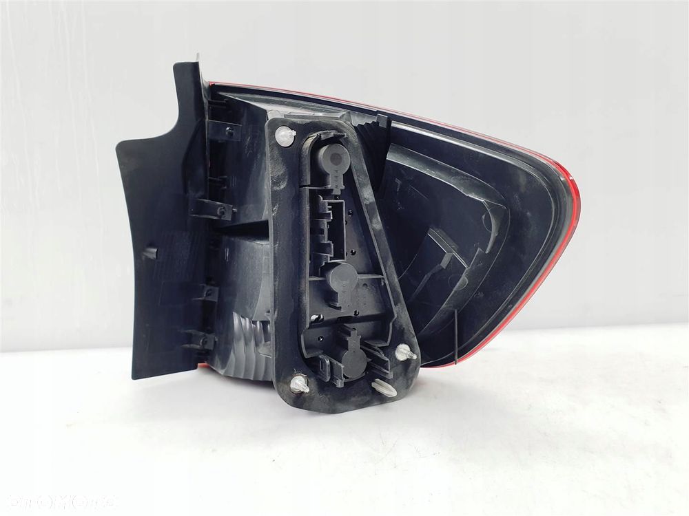 BMW X1 E84 09r LEWA LAMPA TYŁ LED ORY EU - 4