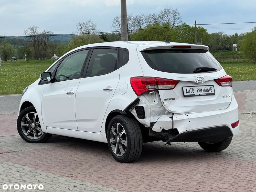 Hyundai ix20 1.4 CRDi Premium blue - 4