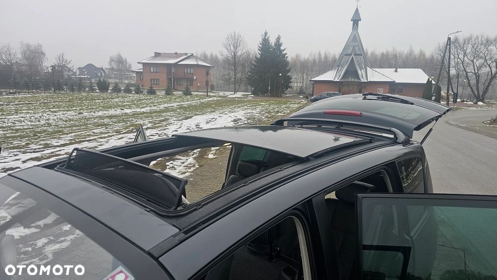 Renault Espace 2.0 dCi FAP Initiale - 24