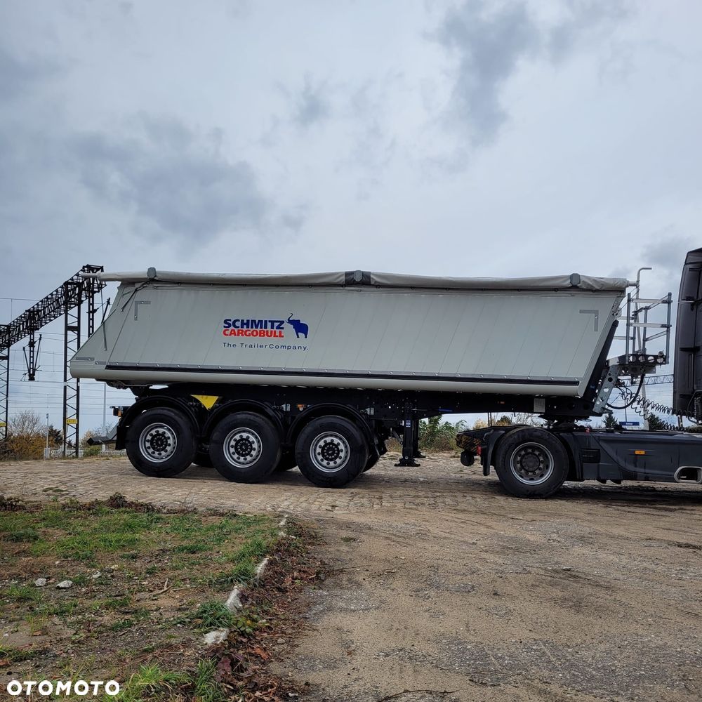 Schmitz Cargobull SCB S3D - 10