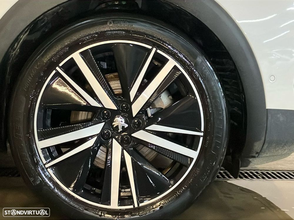 Peugeot 3008 1.6 Hybrid4 GT Pack e-EAT8 - 10