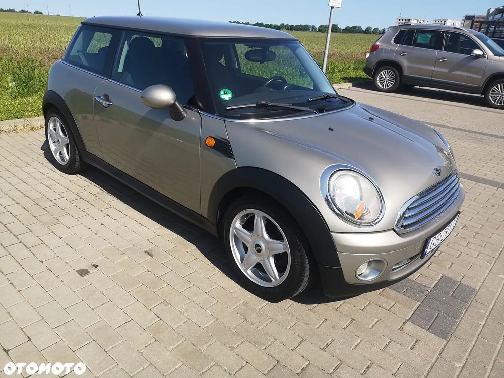 MINI Cooper Standard - 17