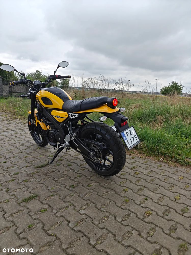 Yamaha XSR - 3