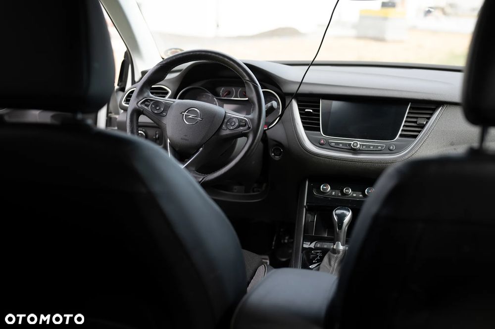 Opel Grandland X 1.6 T Ultimate S&S - 12