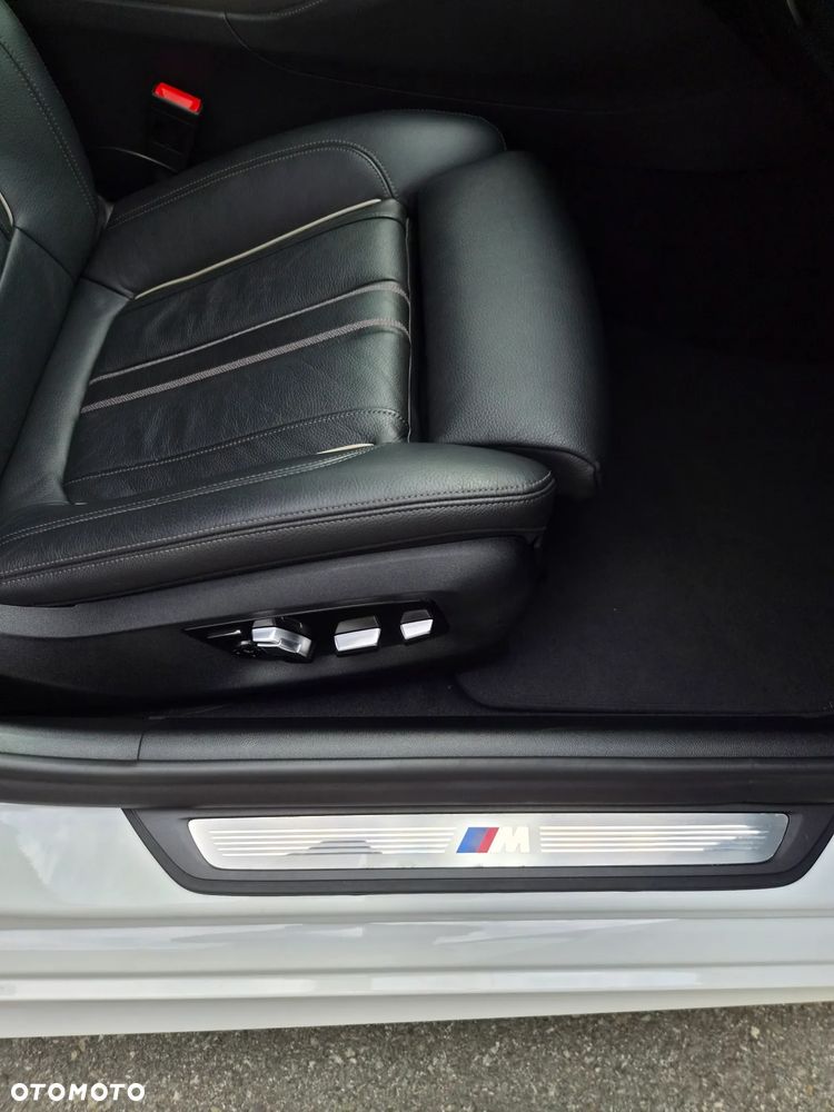 BMW Seria 5 520d MHEV M Sport sport - 10