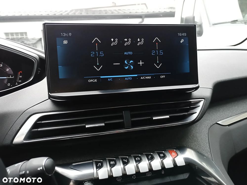 Peugeot 3008 1.2 PureTech Allure Pack S&S EAT8 - 26