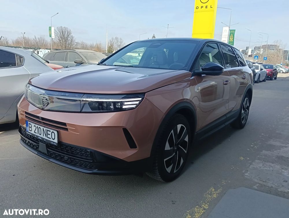 Opel Grandland 1.2 Turbo Hybrid eDCT7 GS - 2