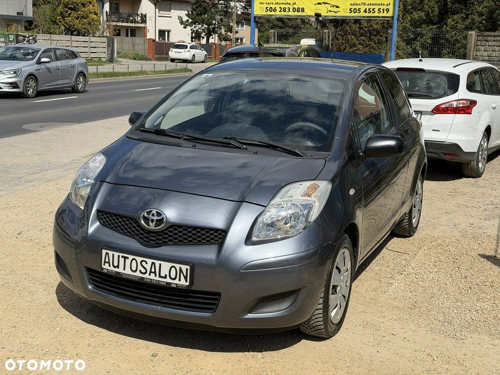 Toyota Yaris - 4