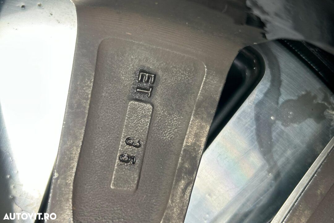 JANTE CU ANVELOPE VW PASSAT B7 - 235/45 R17 - 10