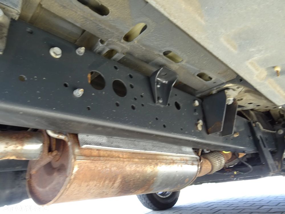 Iveco 35c14 Wywrotka 3-stronna Doka Klima Hak Doinwestowana - 9