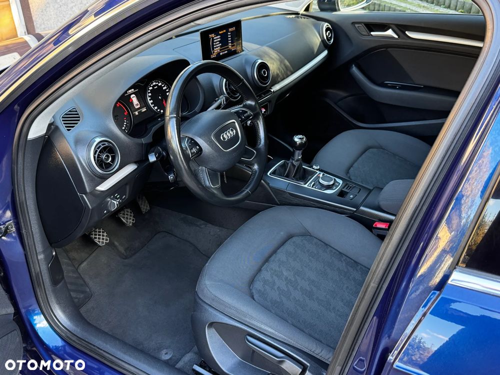 Audi A3 Sportback 1.6 TDI ultra Attraction - 7