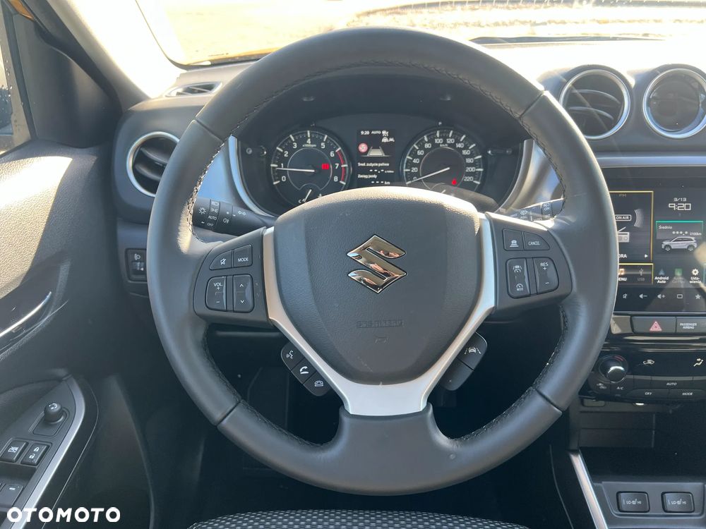Suzuki Vitara 1.4 Boosterjet mHEV Premium Plus 4WD - 12