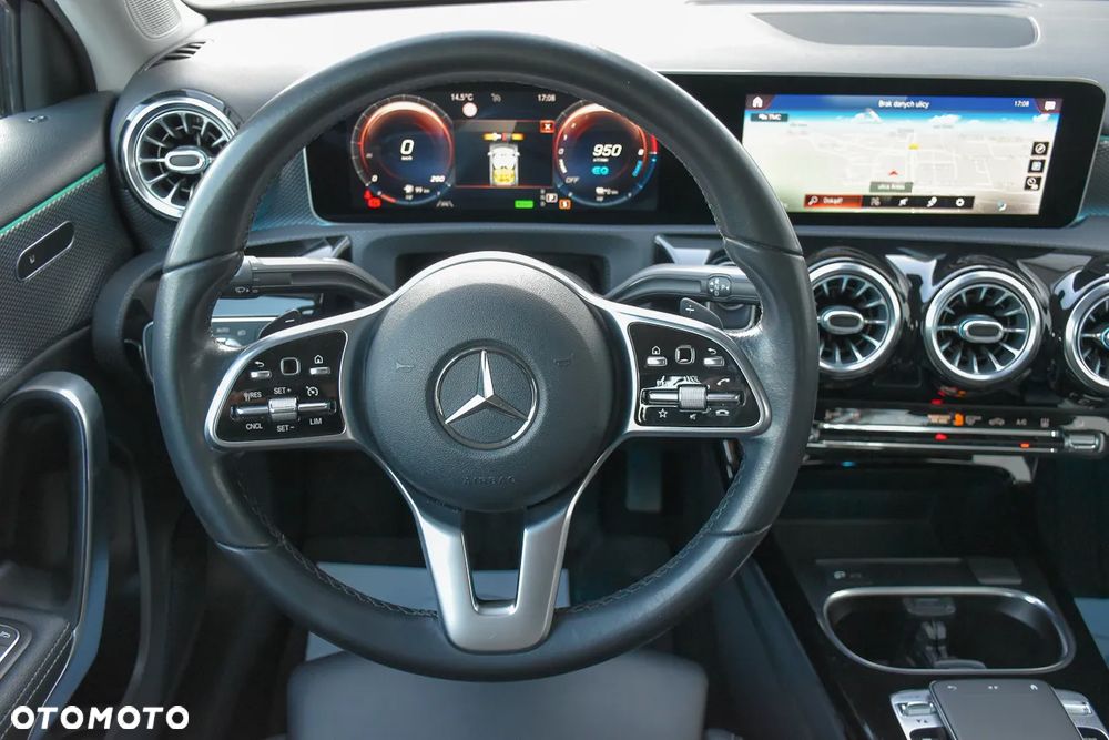 Mercedes-Benz Klasa A 250 e 8G-DCT Progressive Advanced - 29