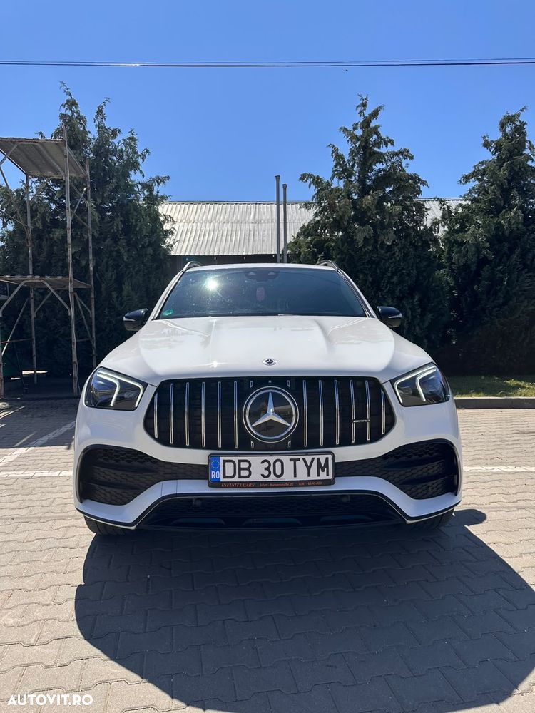 Mercedes-Benz GLE - 1