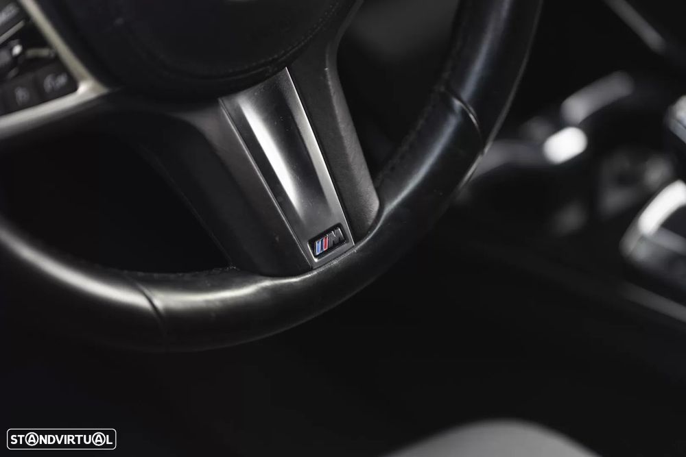 BMW 116 d Pack M Auto - 17