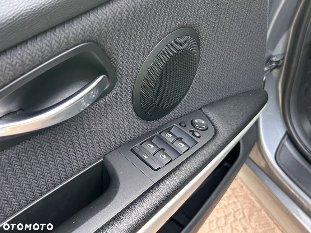 BMW Seria 3 316d Edition Luxury Line Purity - 16