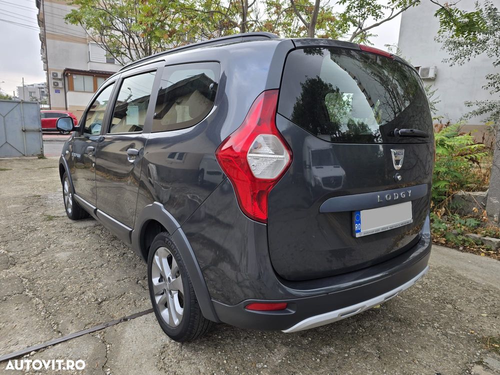 Dacia Lodgy 1.5 dCi 90 CP Stepway - 12