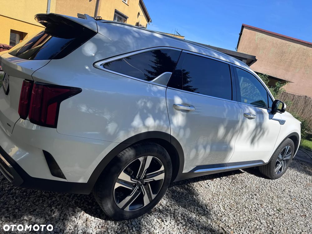 Kia Sorento - 4