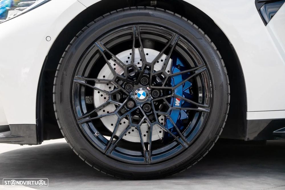 BMW M3 Competition - 8