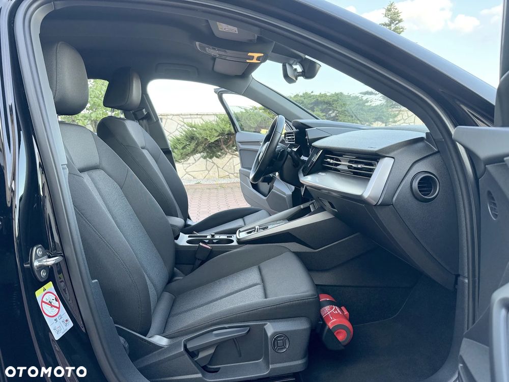 Audi A3 Sportback 35 TDI Advanced S tronic - 23