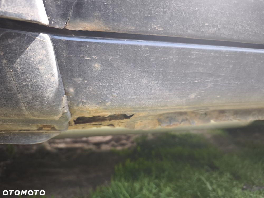 Toyota RAV4 - 6